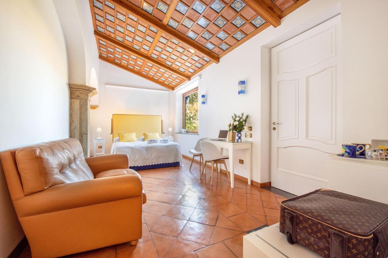 Suite Lidia B&B ソレント エクステリア 写真